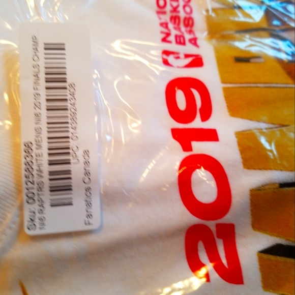 Toronto Raptors 2019 locker room official licenced NBA NIKEa  t shirt Champions - Picture 1 of 5